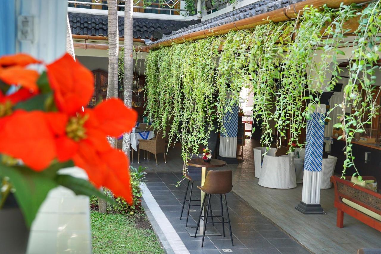 Raintree Boutique Villa & Gallery Джок'якарта Екстер'єр фото