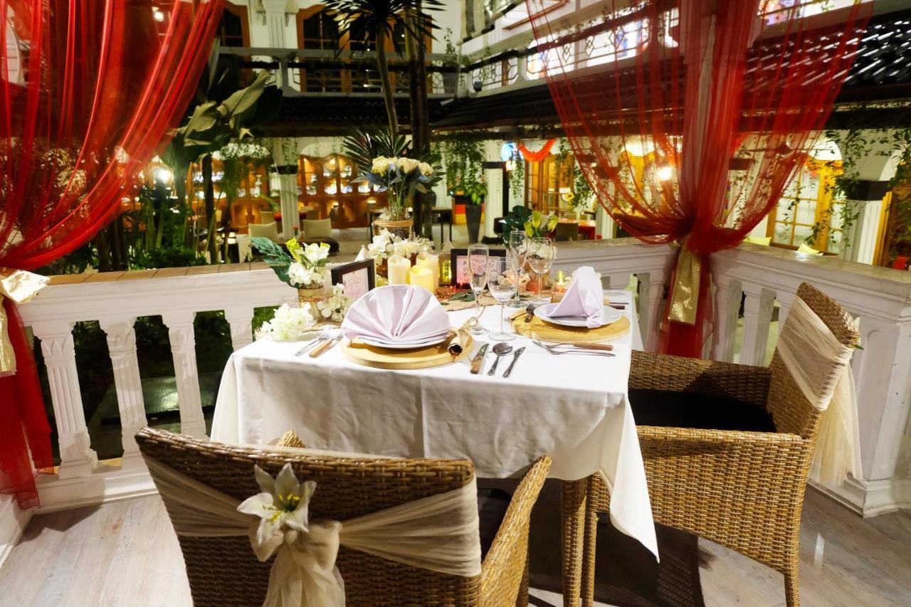 Raintree Boutique Villa & Gallery Джок'якарта Екстер'єр фото